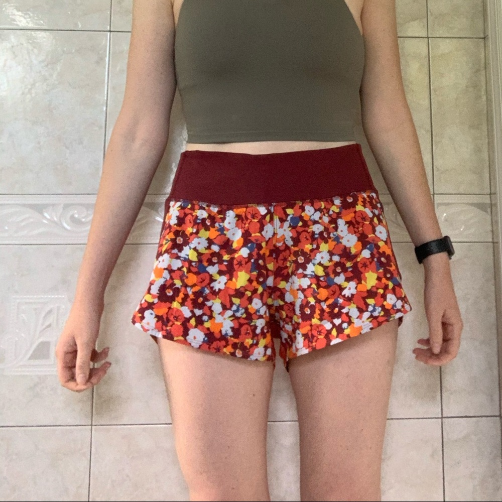 Outdoor Voices Shorts - Paprika Blooms